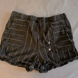 Linen Striped Shorts